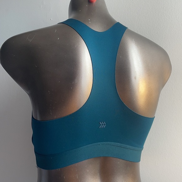 Green Sports Bra Large all in motion - Picture 3 of 5